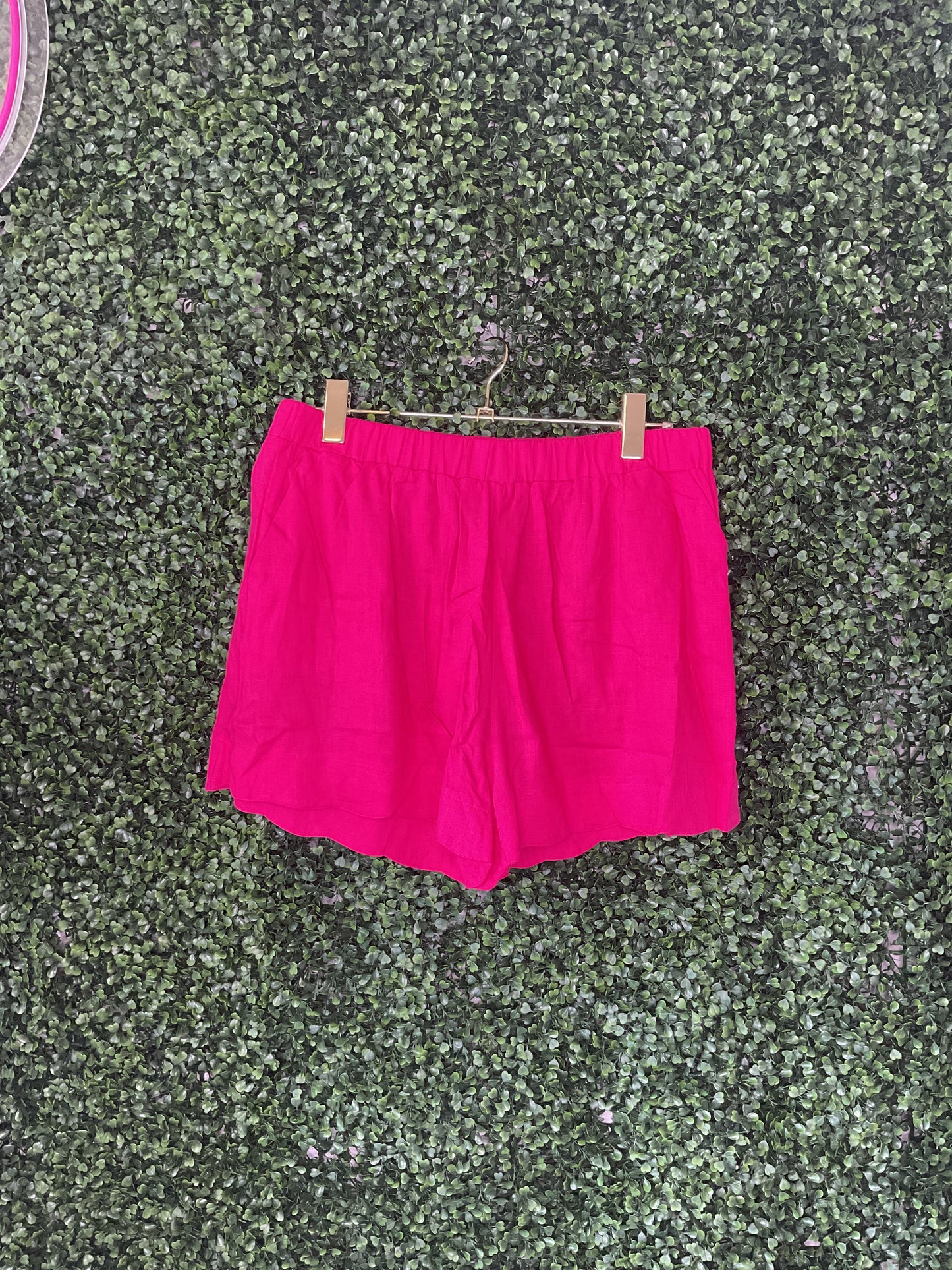 Pink scallop linen short
