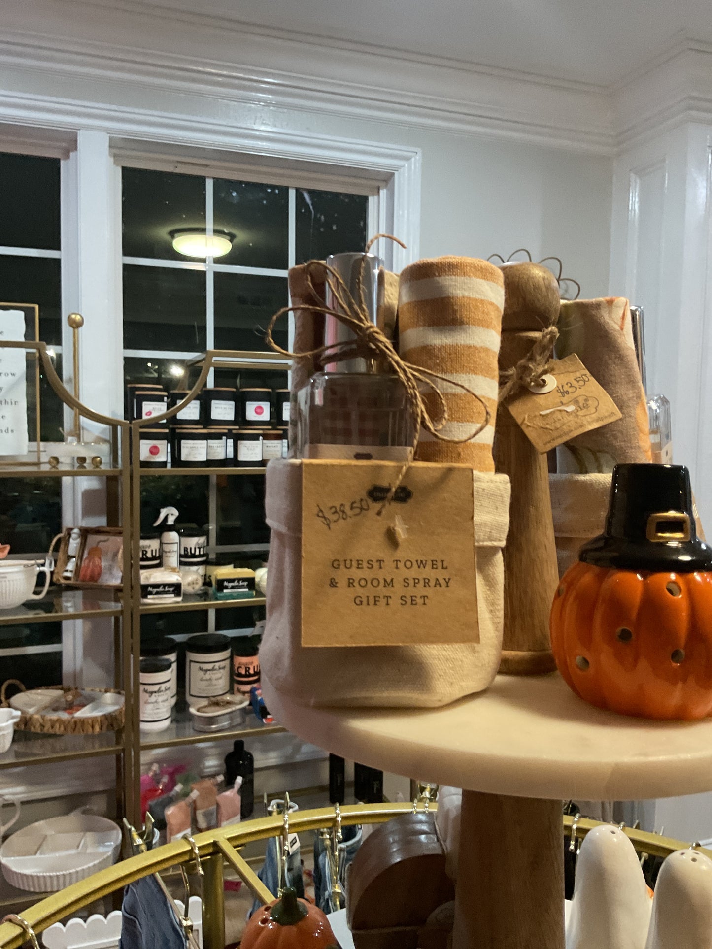 Guest towel & room spray