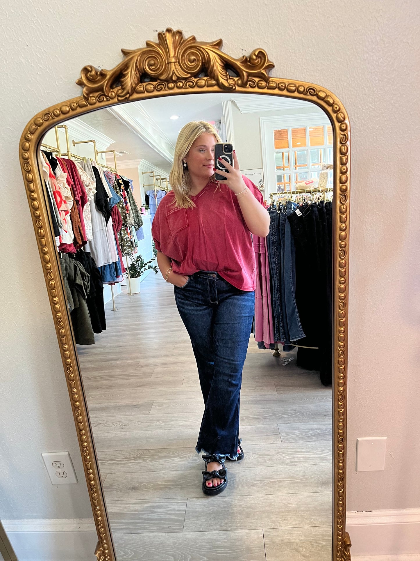 Red washed pocket v top