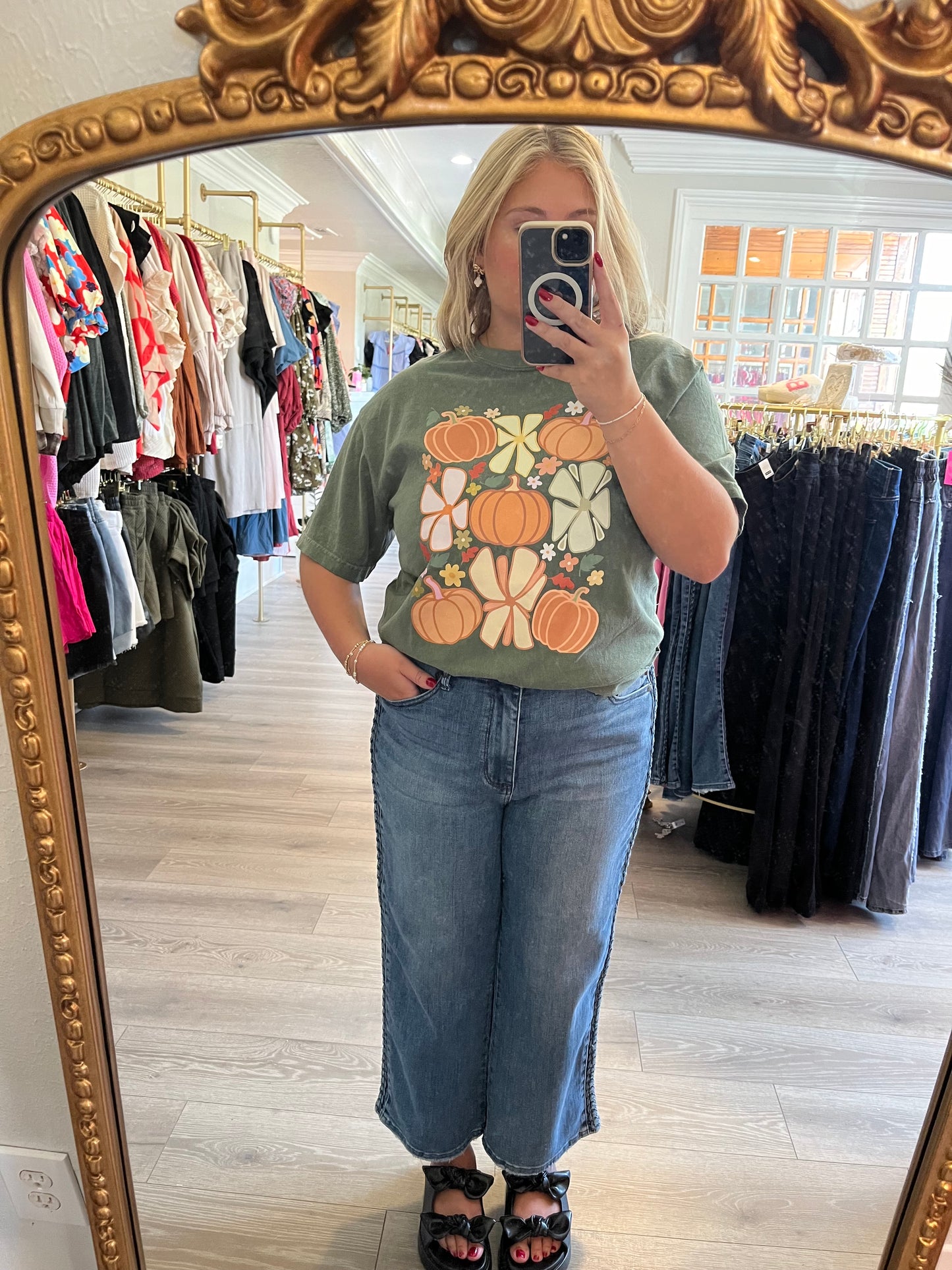 Pumpkins & Leaves T-Shirt