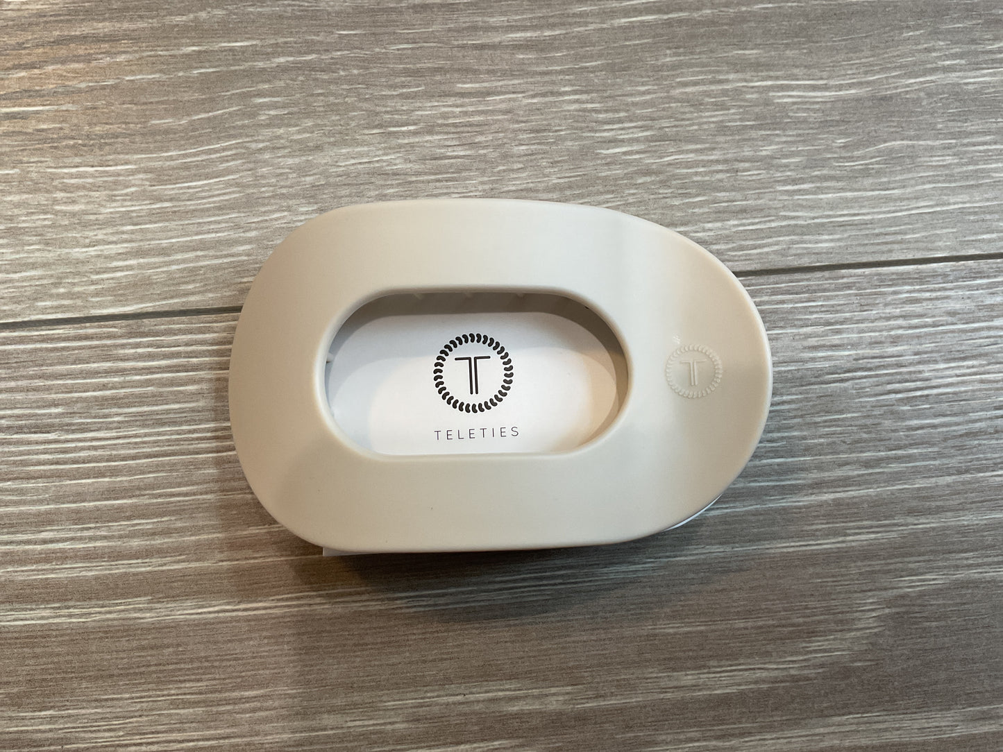 Teleties Large Flat Round Clip