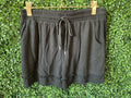 Black linen plus