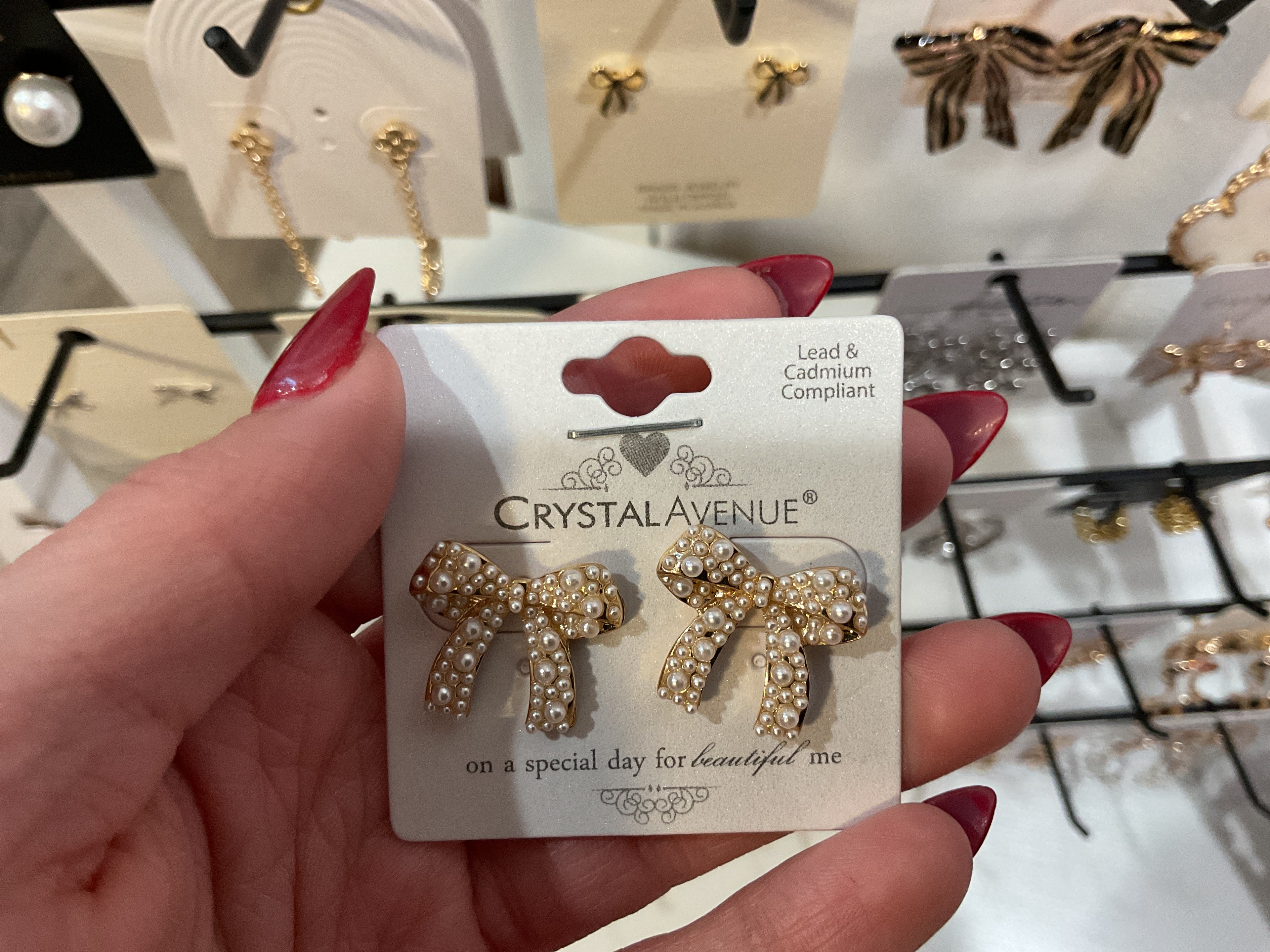 Pearl Bow Studs