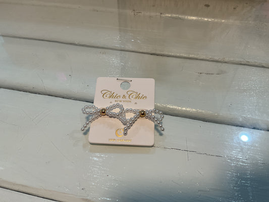 Ballon Bow Pearls w/ gold