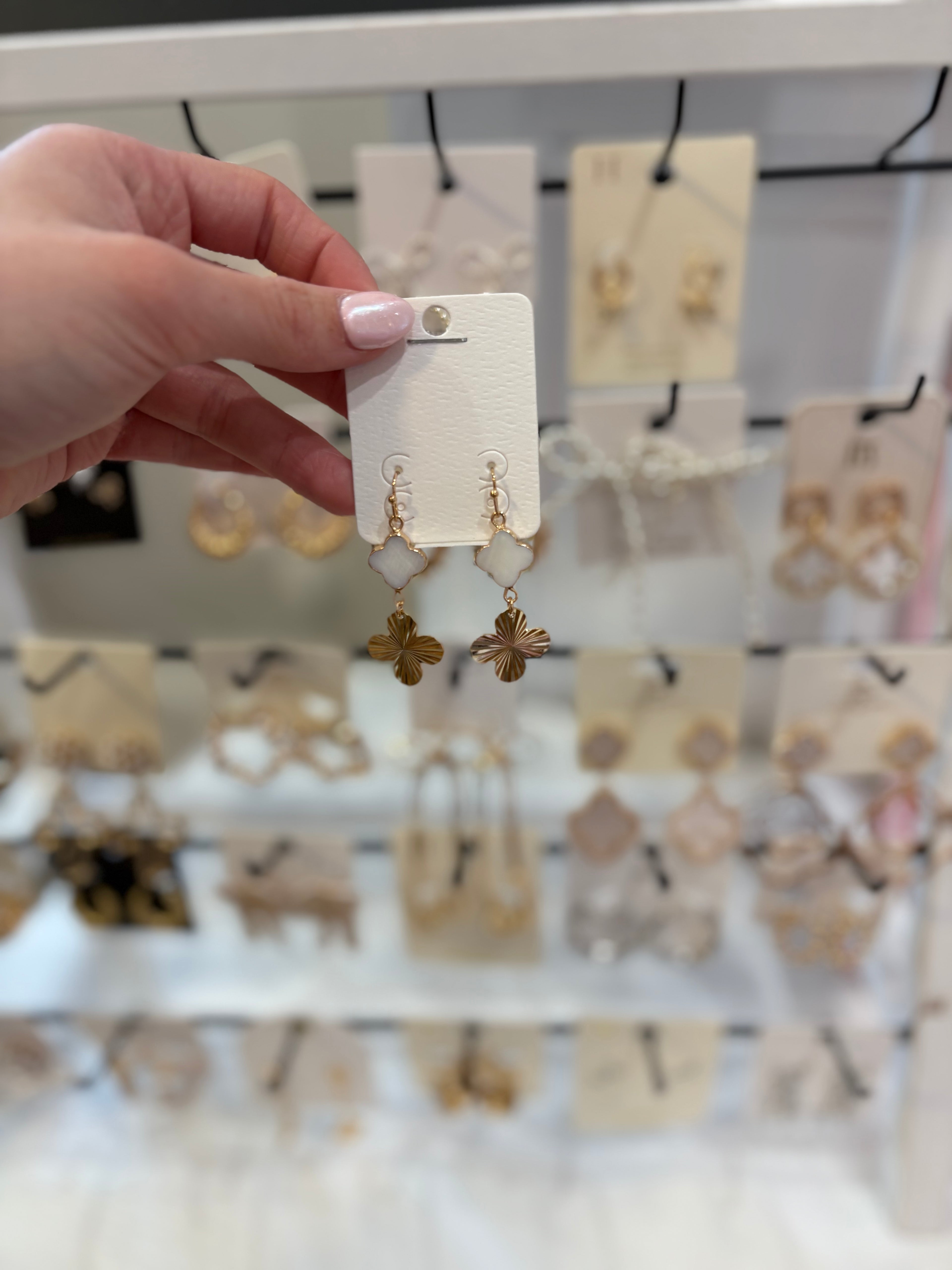 2 Gold & Pearl dangle earrings