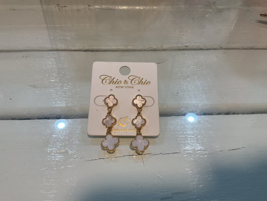 3 Clover Pearls