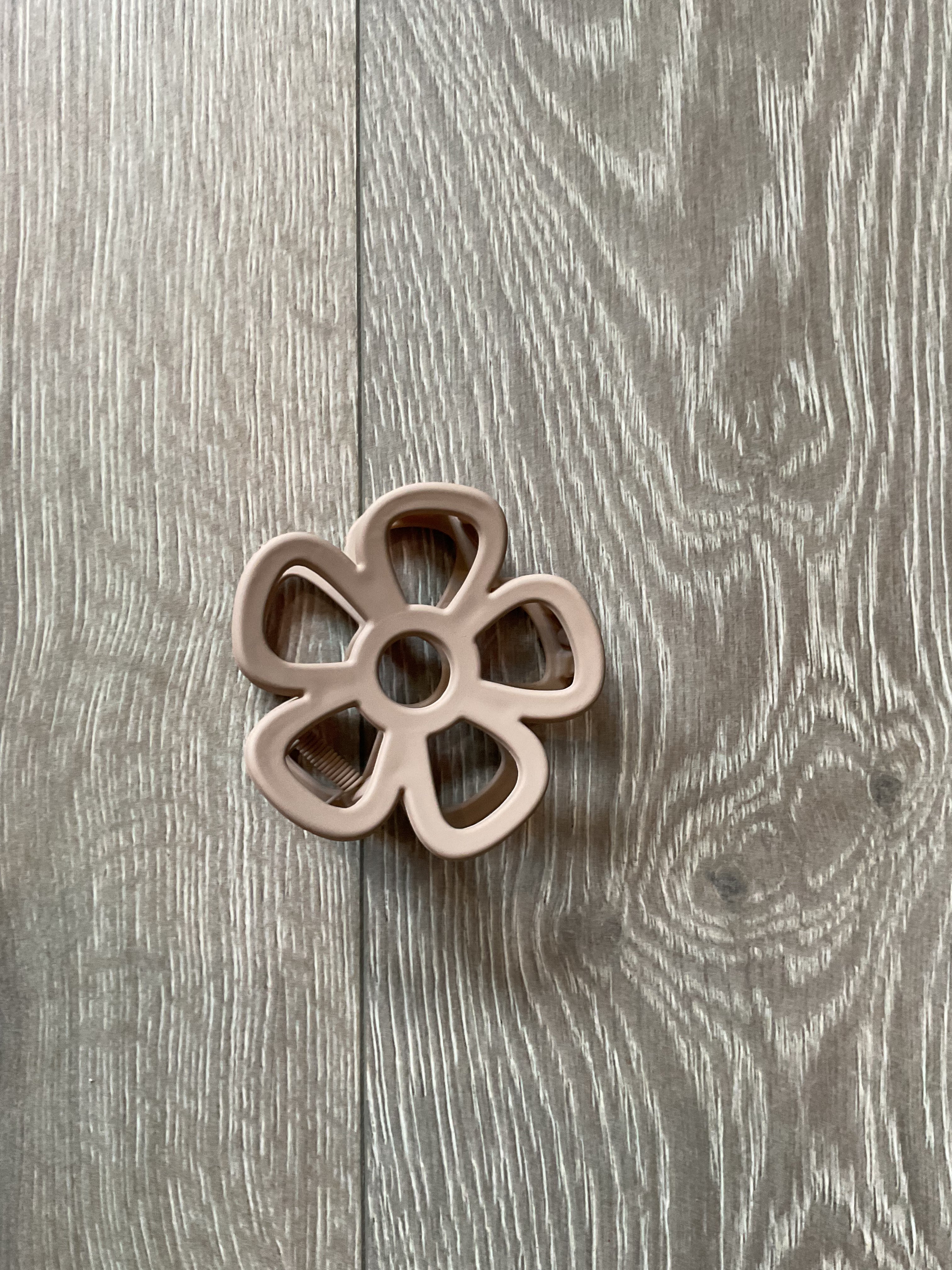 Flower clip
