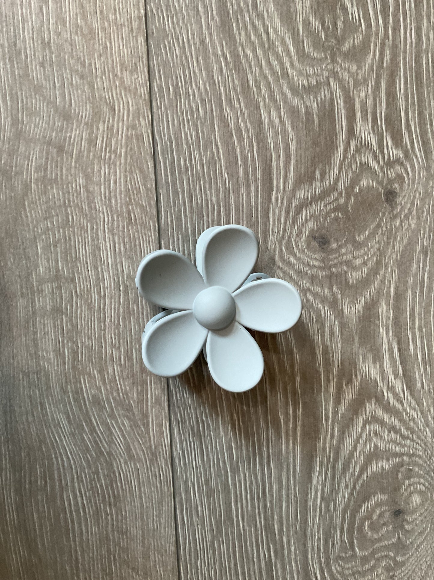 Flower clip
